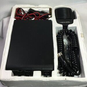 Vintage Radio Shack TRC-464 40 Channel 2 Way CB Radio 21-1519 Unused!